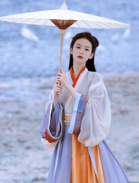 明星穿汉服婚礼,古典与现代的浪漫交融