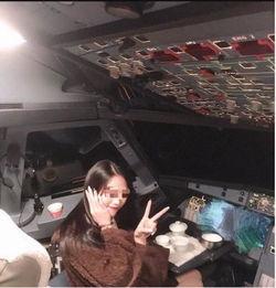 机舱网红与,揭秘空中娱乐新潮流